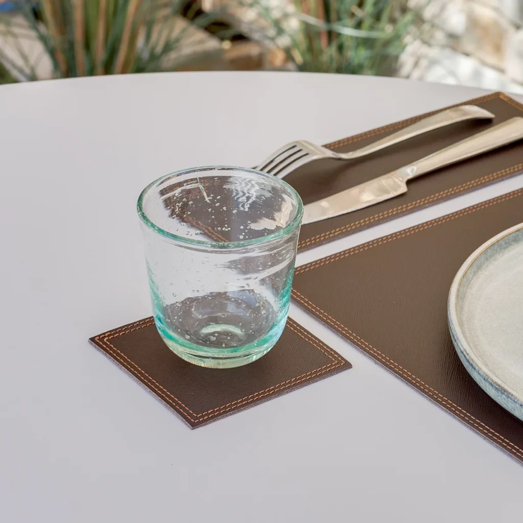 Villa pool house Sous-verre Gordes Chocolat