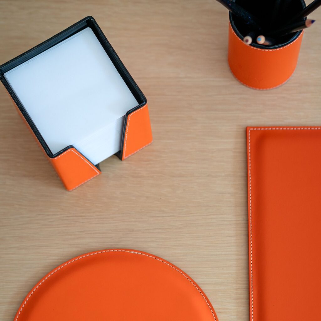 parure de bureau en cuir orange tangerine