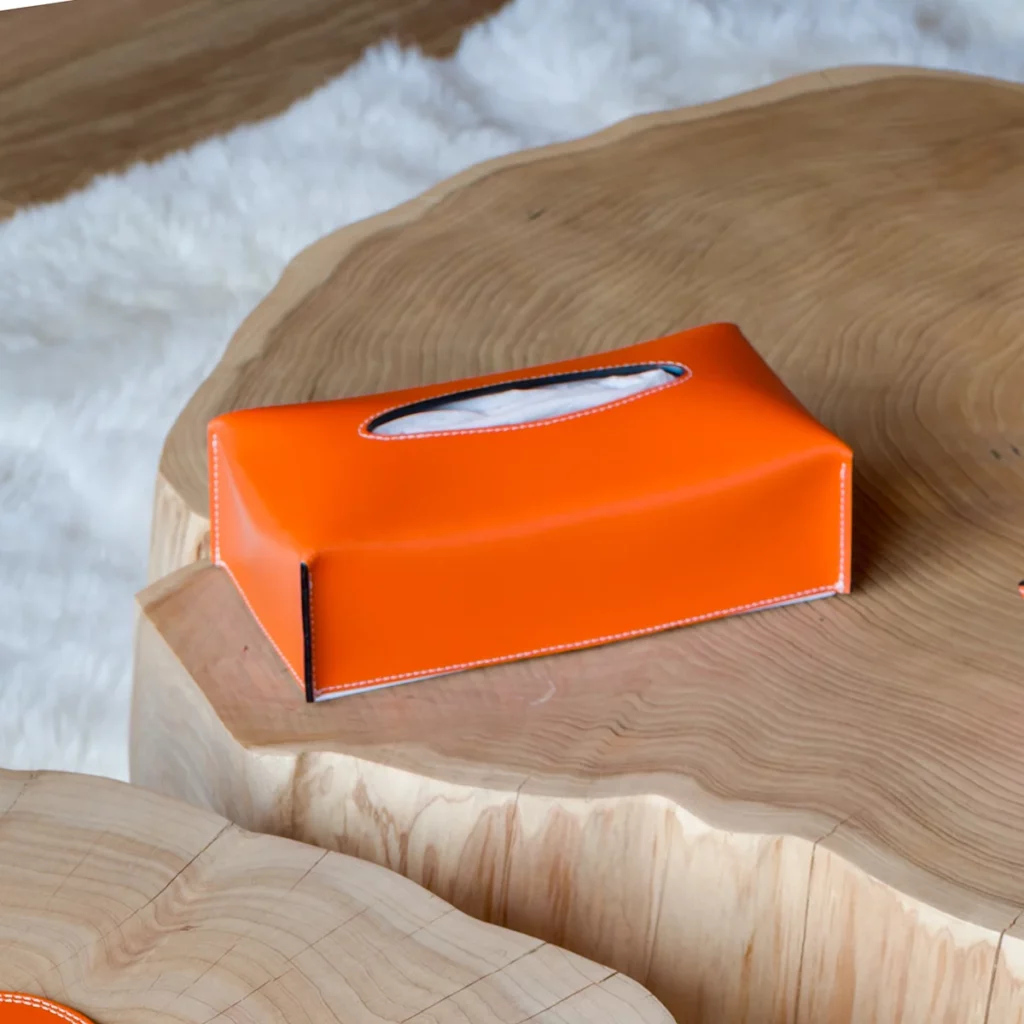 Boite cache mouchoirs en cuir orange