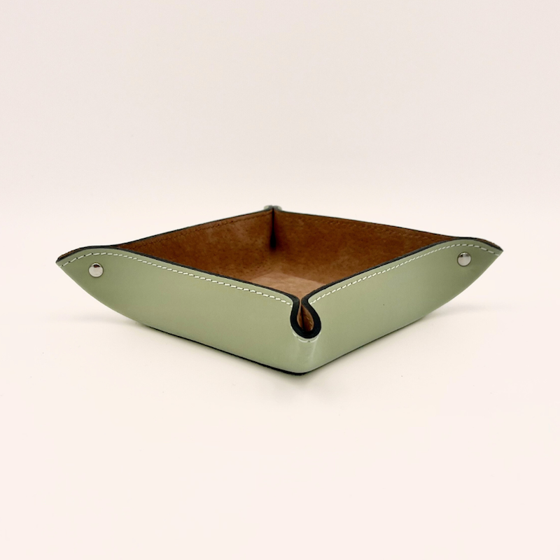 vide-poche en cuir vert