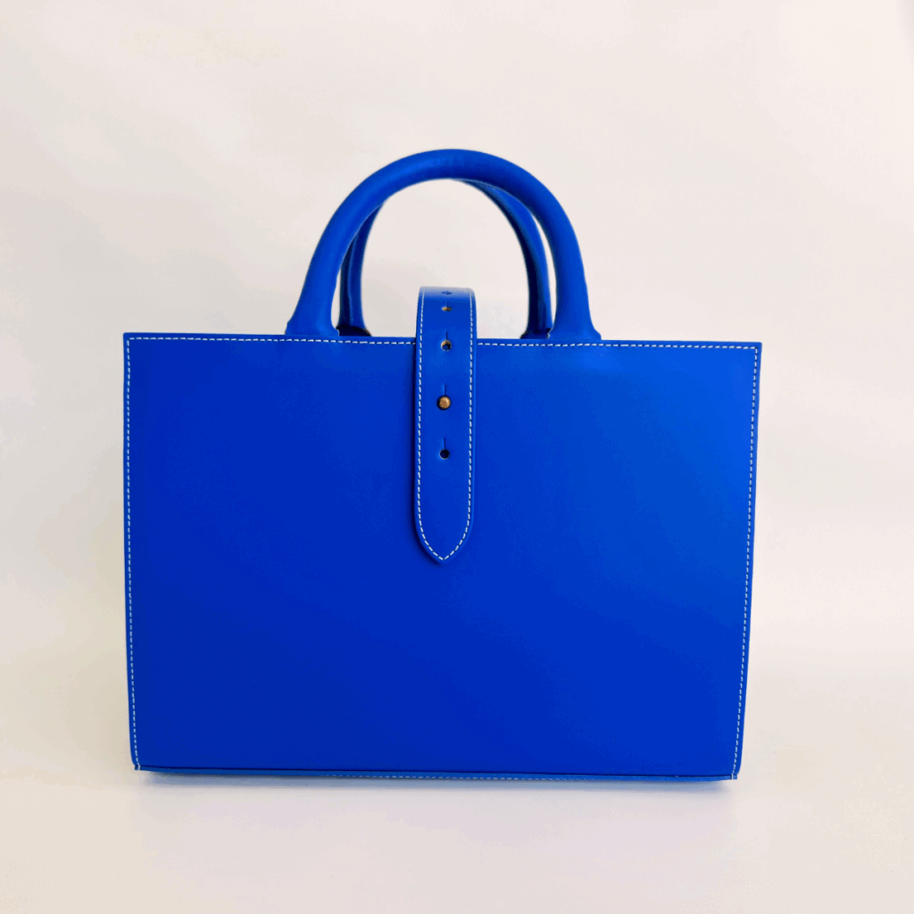 porte revues en cuir bleu