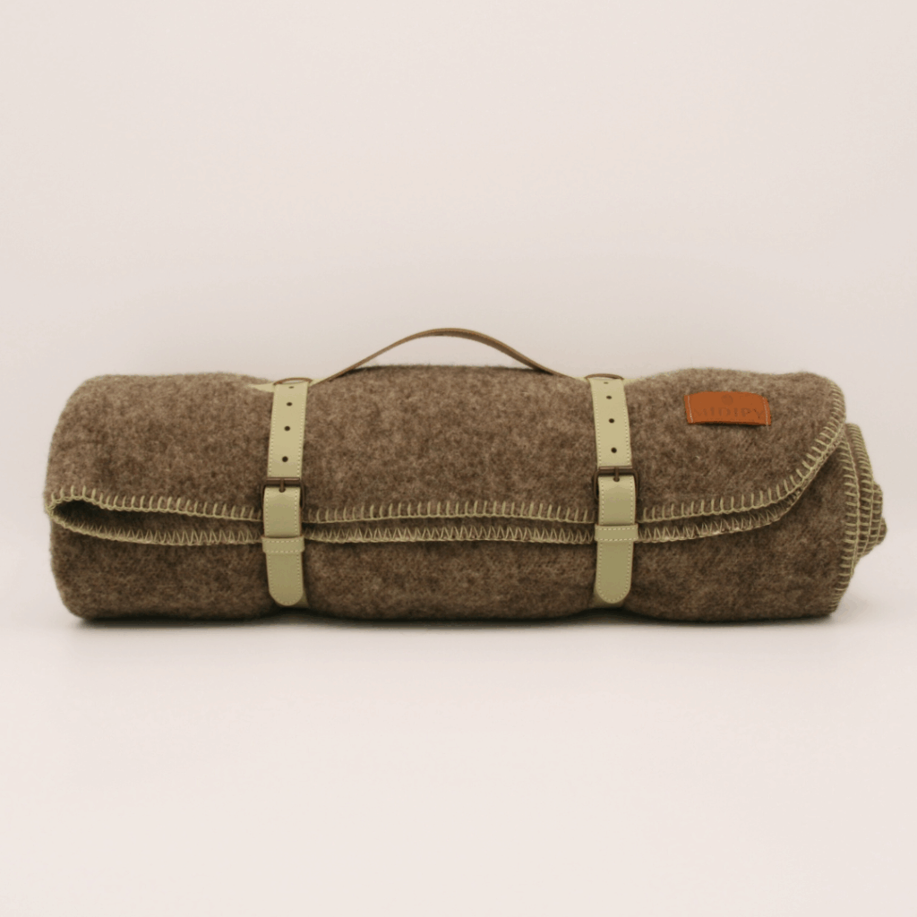 plaid gris en laine naturelle