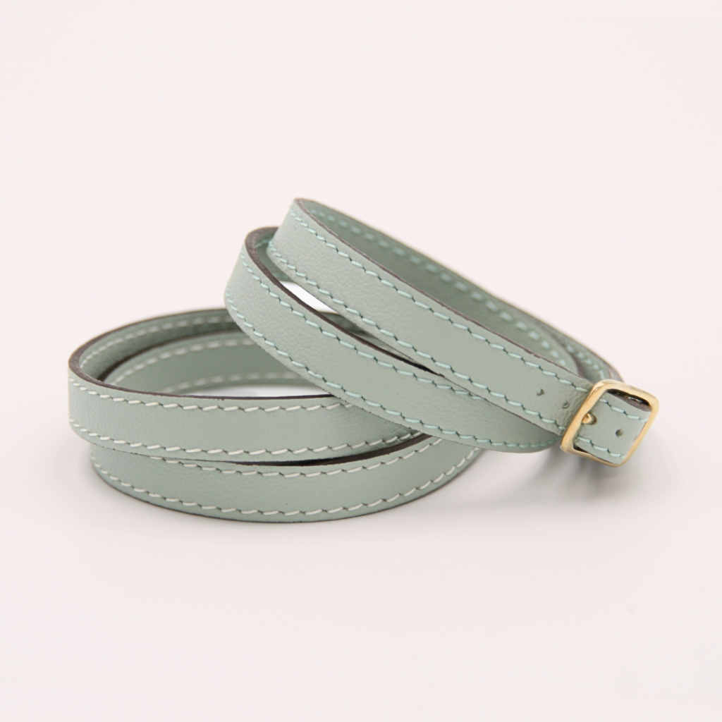Women's double tour leather bracelet water green color